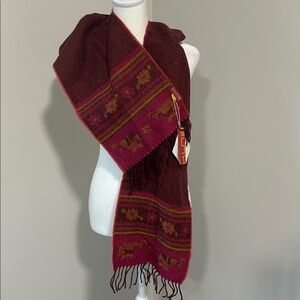 KUNA 100% Baby Alpaca Scarf.  New with tags  180x24cm